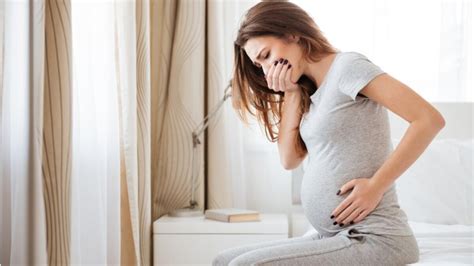 hamilelikte aşırı mide bulantısı nedenleri